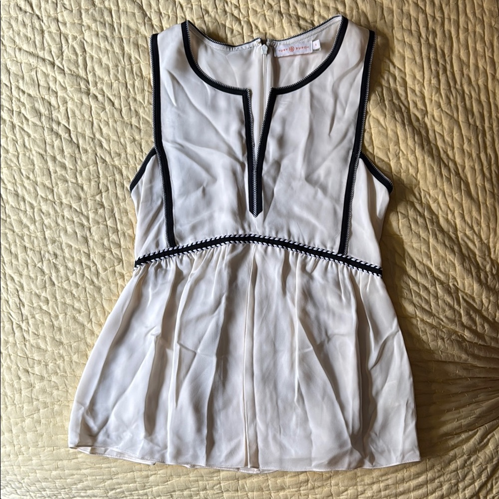 100% silk Tory Burch White and Black top